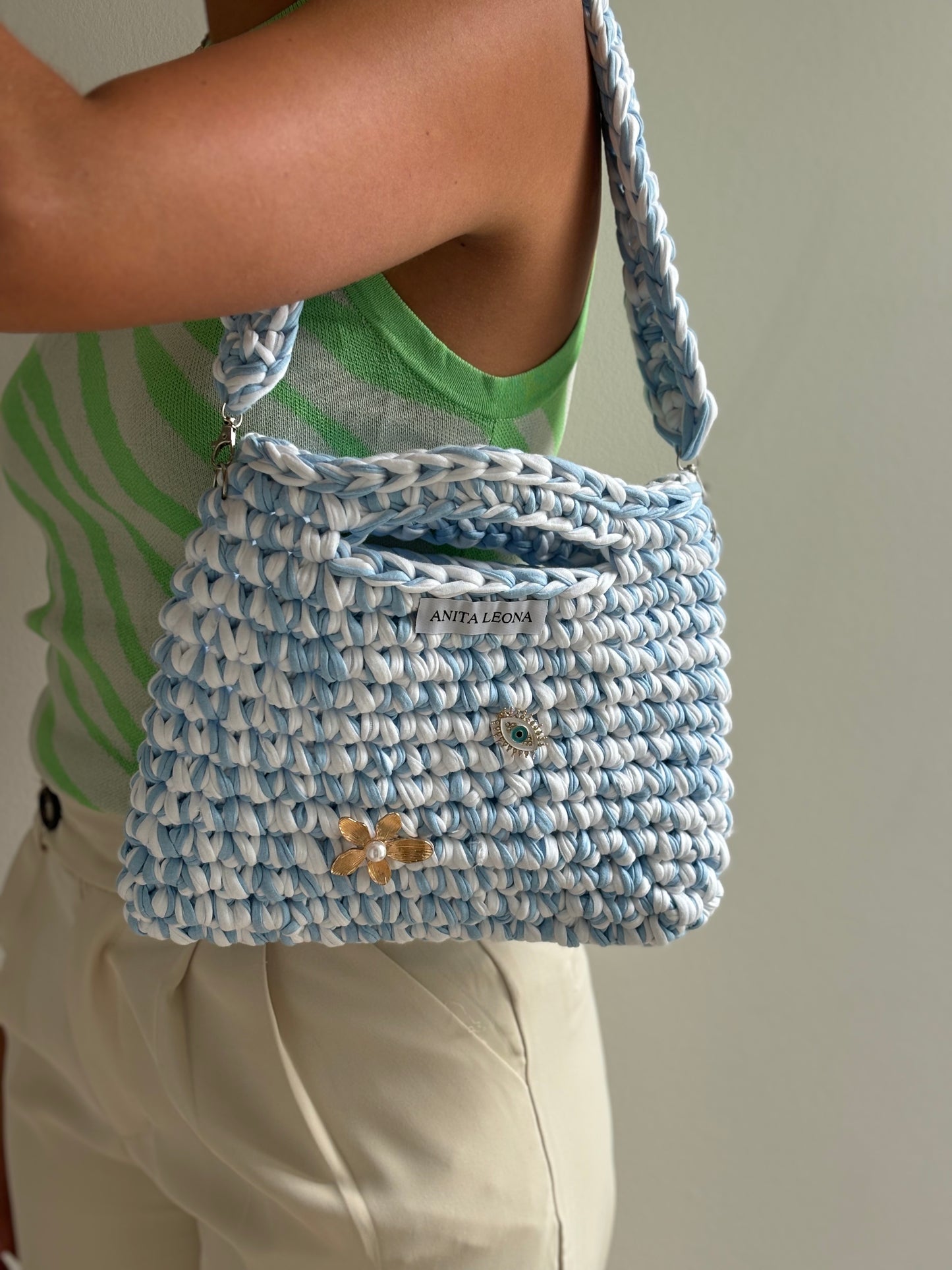 THE LUNA BAG | babyblue & white