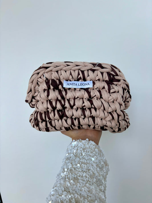 THE ANITA CLUTCH | beige & brown