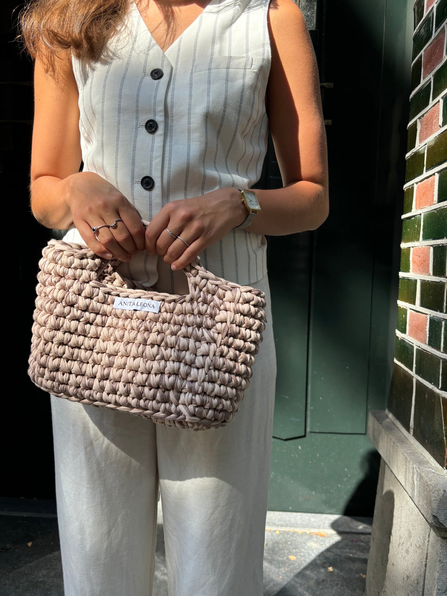 THE LEONA BAG | beige & brown